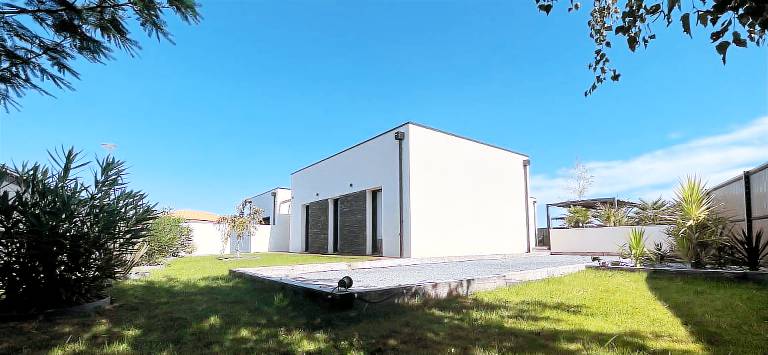 Villa Mios