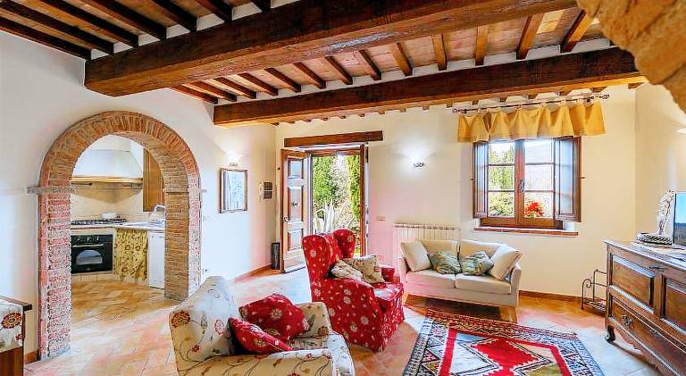 Vacation home with 3 rooms for 6 persons in Cetona