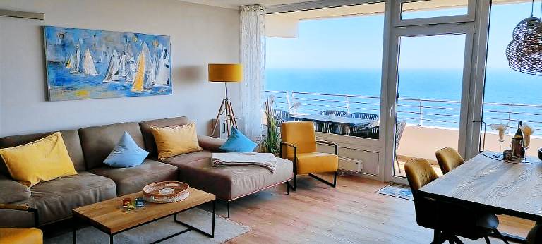 Fully equipped nice holiday apartment with sauna & pool | Sea view | Next to the beach | Pet-friendly in Timmendorfer Strand