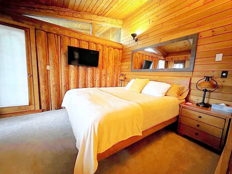 Lodge  New Denver