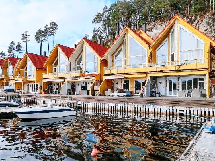 Leilighet  Uggdal