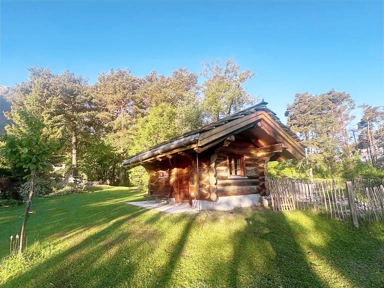 WoodMood Cabin