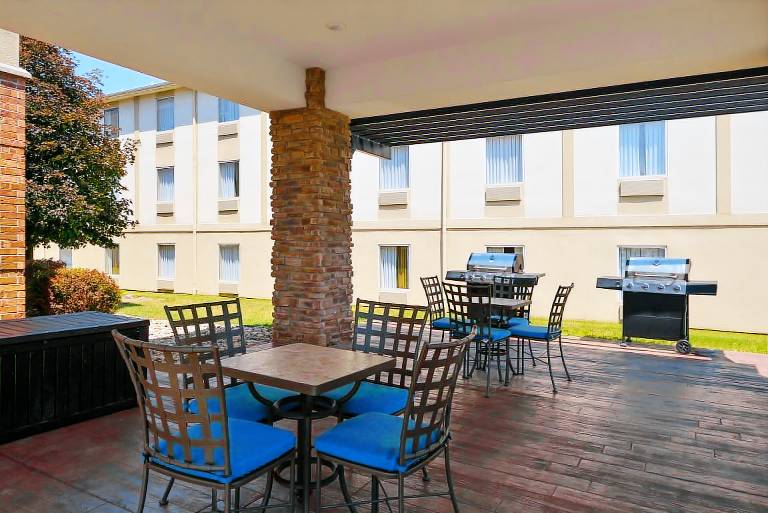 Candlewood Suites Bloomington-Normal By IHG — photo 4