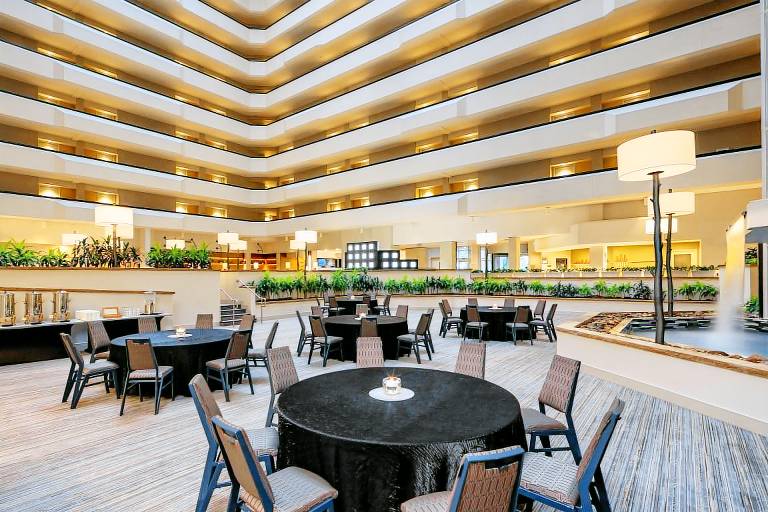 Sheraton West Des Moines Hotel — photo 3