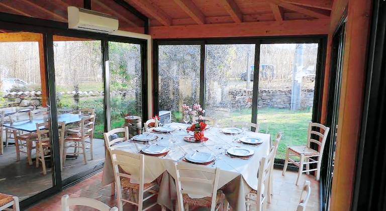 Farm with BBQ, pool & yard — photo 3