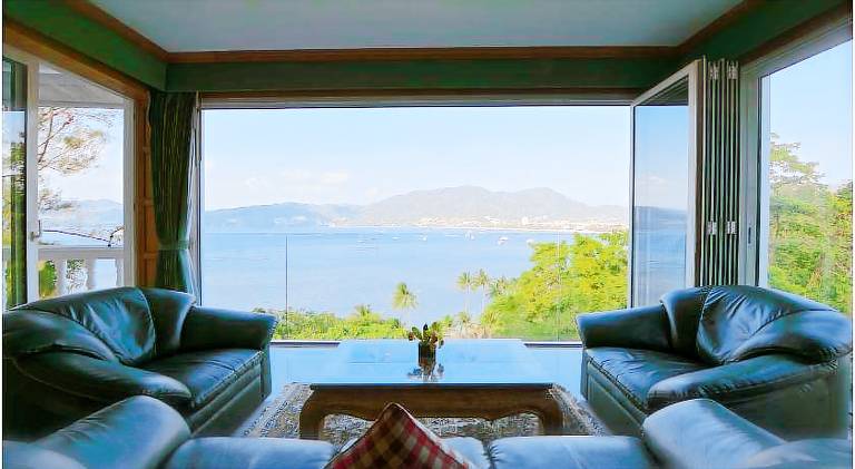 Villa with pool & jacuzzi | Pets allowed — photo 3