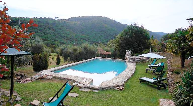 Farm with pool, yard & BBQ — photo 4