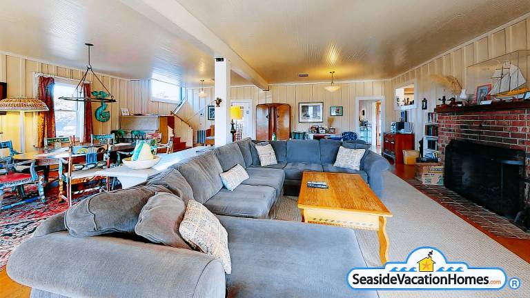 Vacation home with sauna, hot tub & garden | Beach view — photo 3