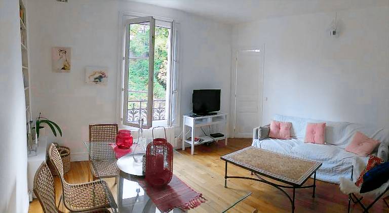 Rental apartment with 1 room for 2 persons in Vanves