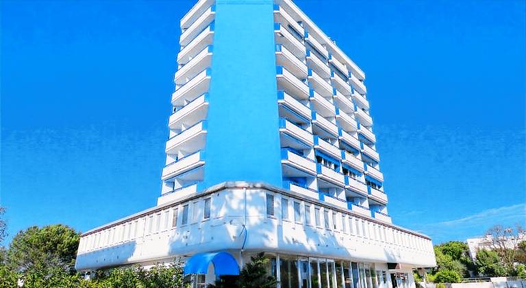 Rental apartment with 2 rooms for 6 persons — photo 3
