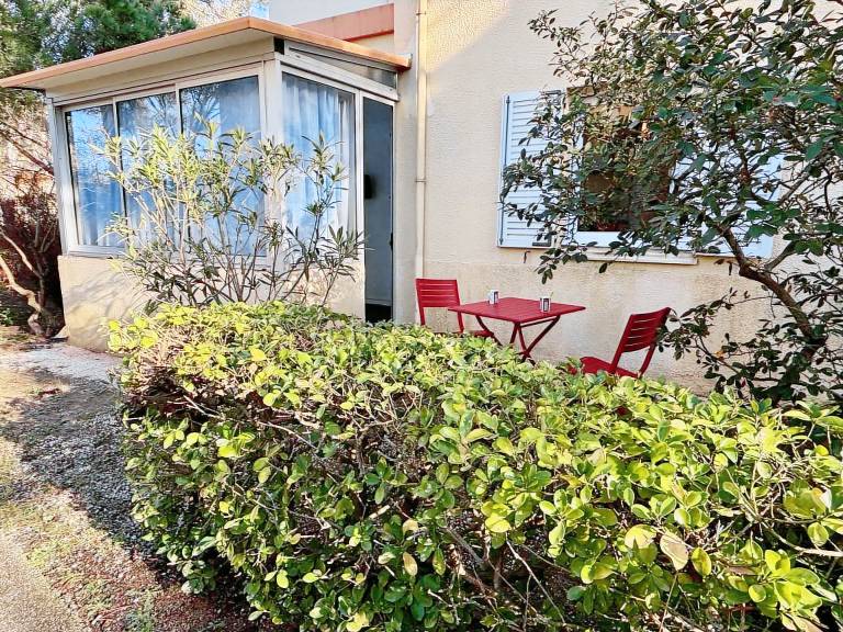 Cozy studio in Argelès-sur-Mer, near the sea, with parking — photo 2