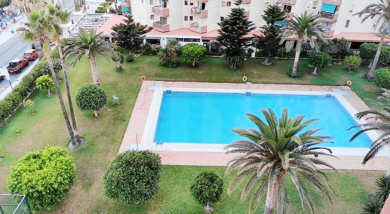 Rental apartment with pool — photo 5