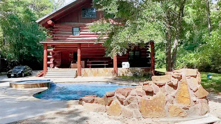 Cabin Cleveland