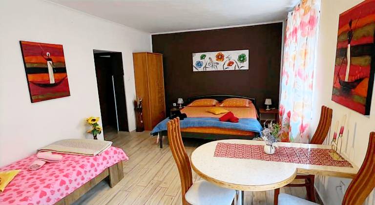 Nice rental apartment with garden & patio | Pets are welcome — photo 2