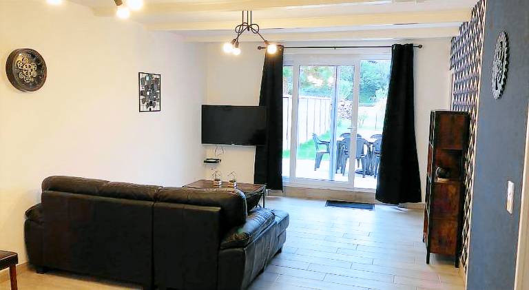 House with 2 rooms for 4 persons — photo 2