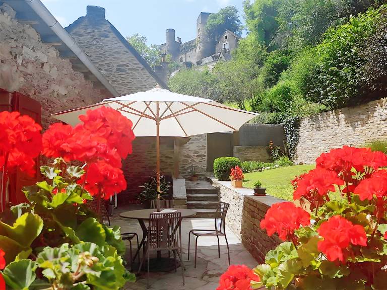 Gite Belcastel – In One of France’s Most Beautiful Villages – Aveyron — photo 3