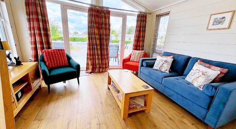 Vacation home with pool | Pet-friendly — photo 2