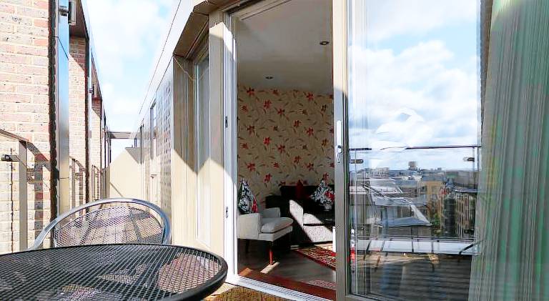 Exquisite & Homely Penthouse, 2 mins walk from Cambridge Station, Big balcony, lift access, secured — photo 4