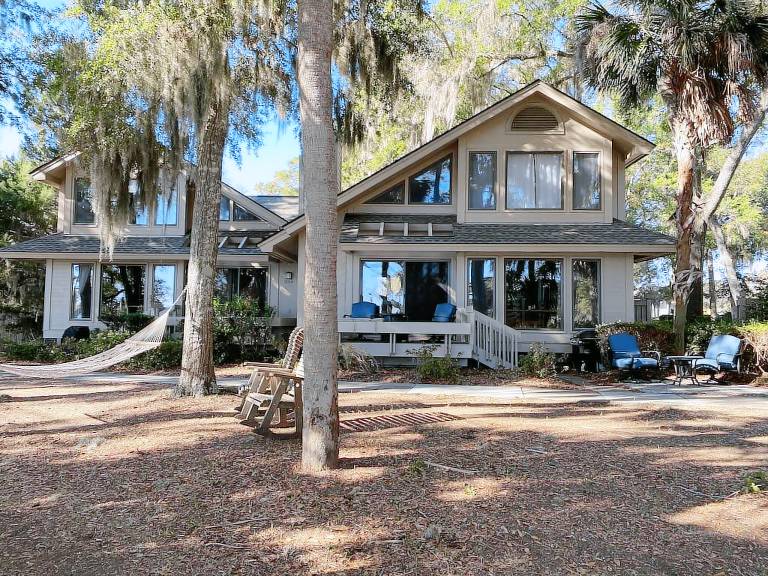 House  Saint Helena Island
