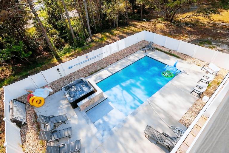 Child-friendly nice vacation home with fast internet, yard & grill | Sea view | Close to the beach | Pets are welcome — photo 5