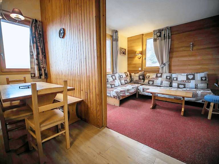 Apartment with 2 rooms for 6 persons — photo 4
