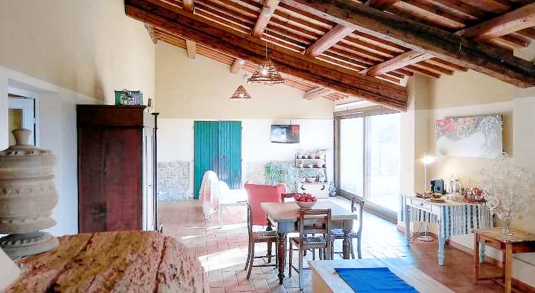 Apartment with 1 room for 5 persons — photo 2