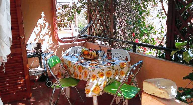 House with garden, barbecue & terrace in Villasimius