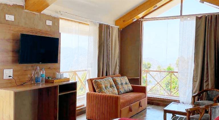 Maatidera Resort- Kanatal - Your Himalayan Abode — photo 2