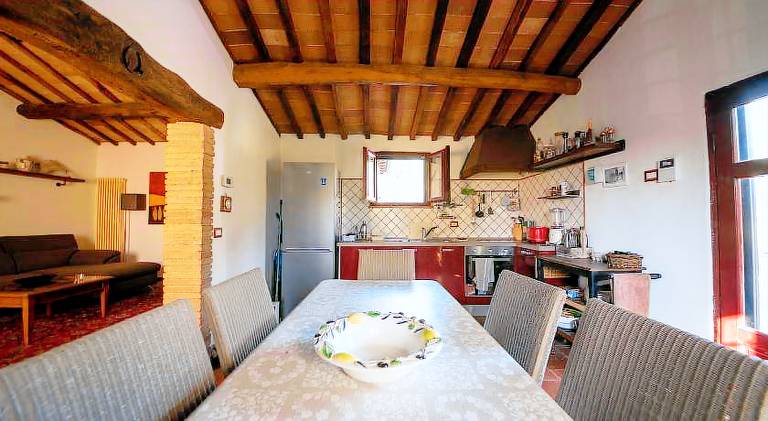 Fully equipped beautiful villa with private pool, patio & barbeque | Perfect for remote work | Pets allowed — photo 3