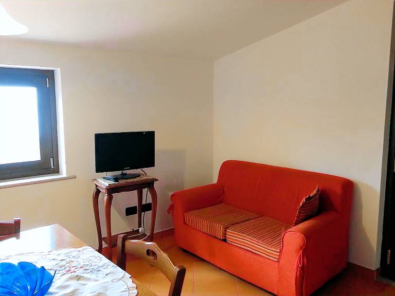 Family-friendly wonderful villa with yard | Next to the beach | Pets are welcome — photo 5