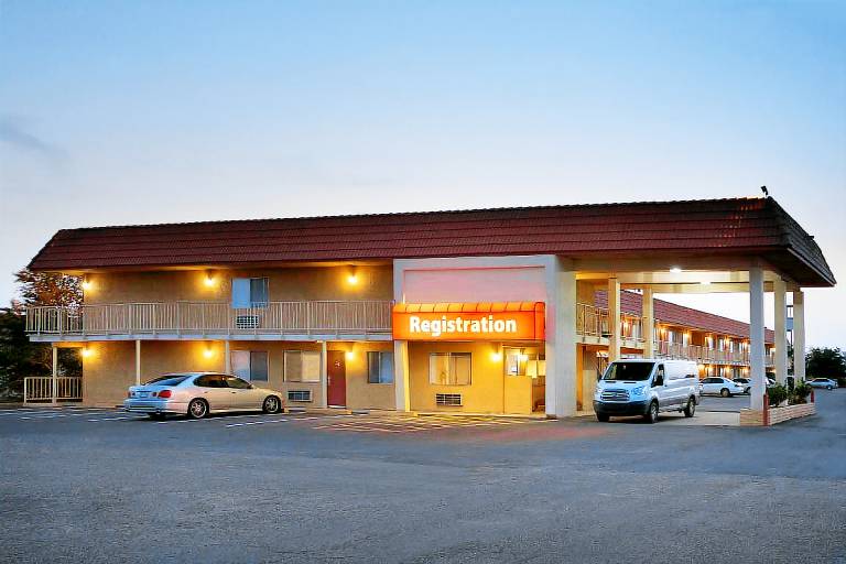 Travelodge by Wyndham Winslow — photo 2