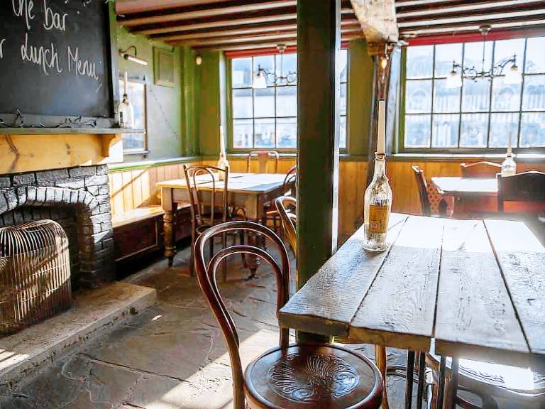The Woolpack Hotel — photo 5