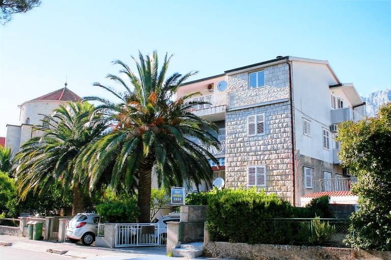 Studio with terrace in Tucepi