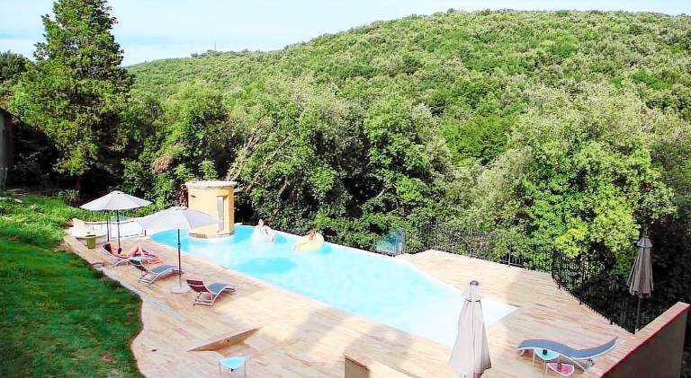 Family-oriented nice house with garden, terrace & hot tub | Pets allowed — photo 4