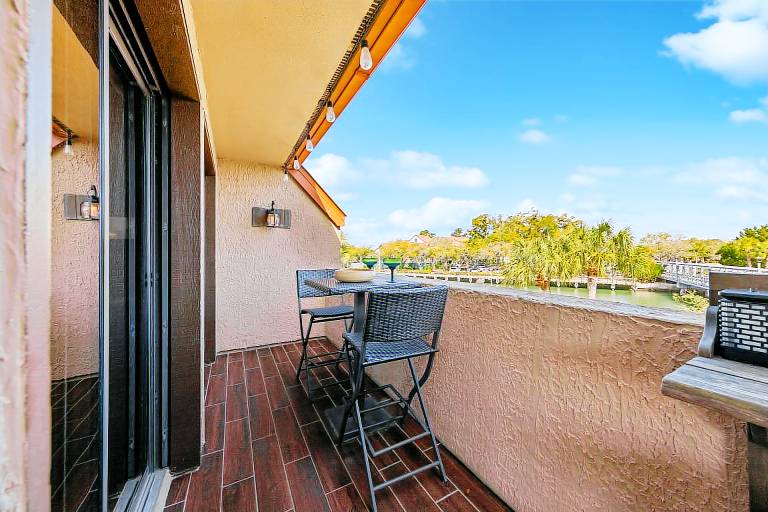 Fully equipped beautiful condo with pool | Pets allowed — photo 3