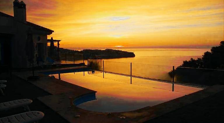 Fully equipped pleasant villa with hot tub, yard & barbeque | Pets allowed in Almunecar