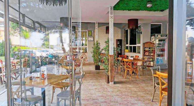 Lovely serviced apartment with sauna, pool & patio | Next to the beach | Pets are welcome — photo 4