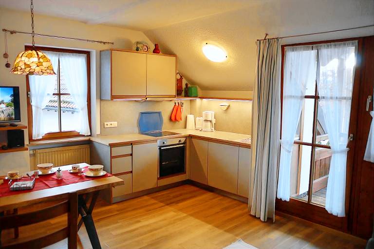 Ferienwohnung mit Pool in Chieming, Deutschland f&uuml;r max. 2 Personen