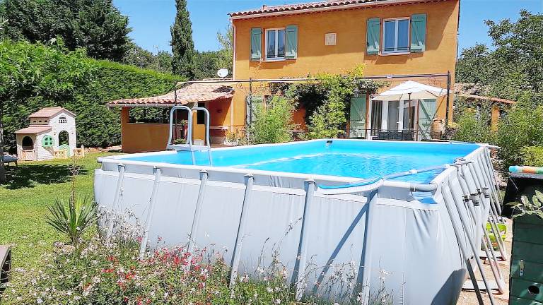 Maison de vacances Régusse