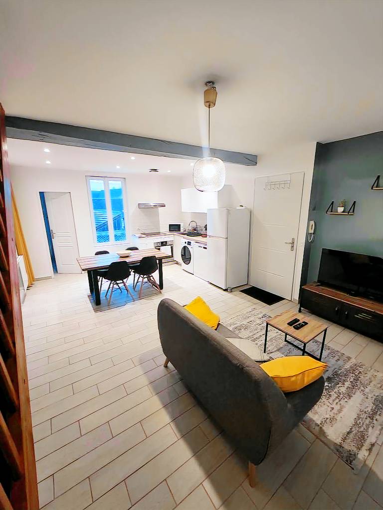 Apartment  Sens
