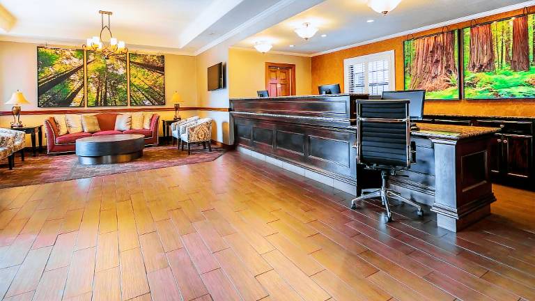 Best Western Plus Humboldt House Inn