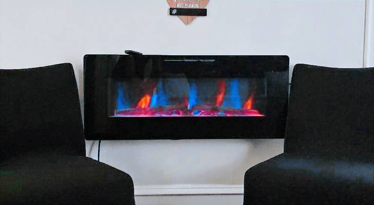 Holiday apartment with barbecue & garden | Good for workation in Brooklyn Center, MN