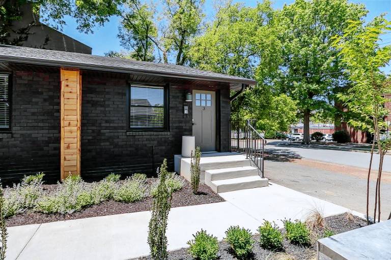 Apartment Hillsboro West End