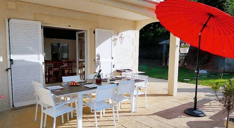 Suite dans villa provencale avec parking et piscine — photo 5