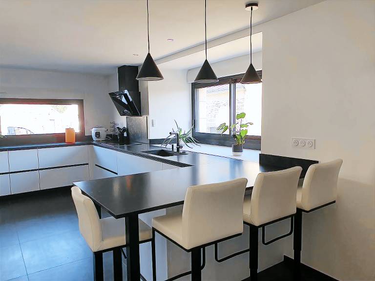 Holiday Home 'Neizh Ar Kaouenn Brandérion' with Private Pool, Jacuzzi and Wi-Fi — photo 4