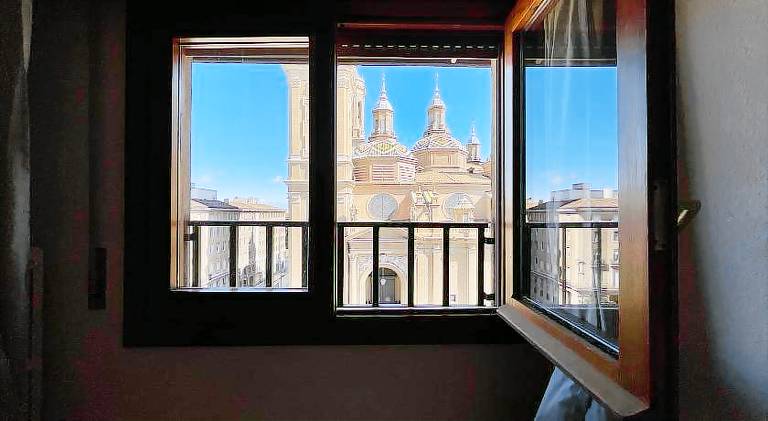 Holiday apartment | Next to Cathedral-Basilica of Our Lady of the Pillar | Pet-friendly — photo 5