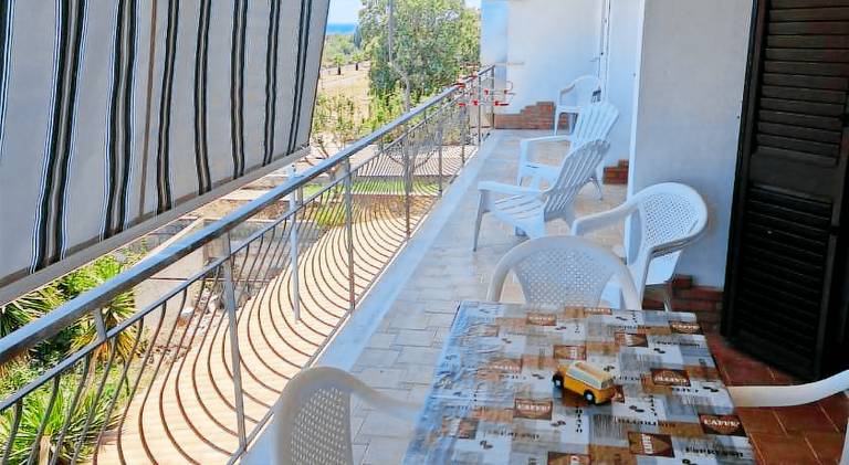 Pleasant apartment with yard, terrace & barbecue | Next to the beach | Dogs allowed — photo 2
