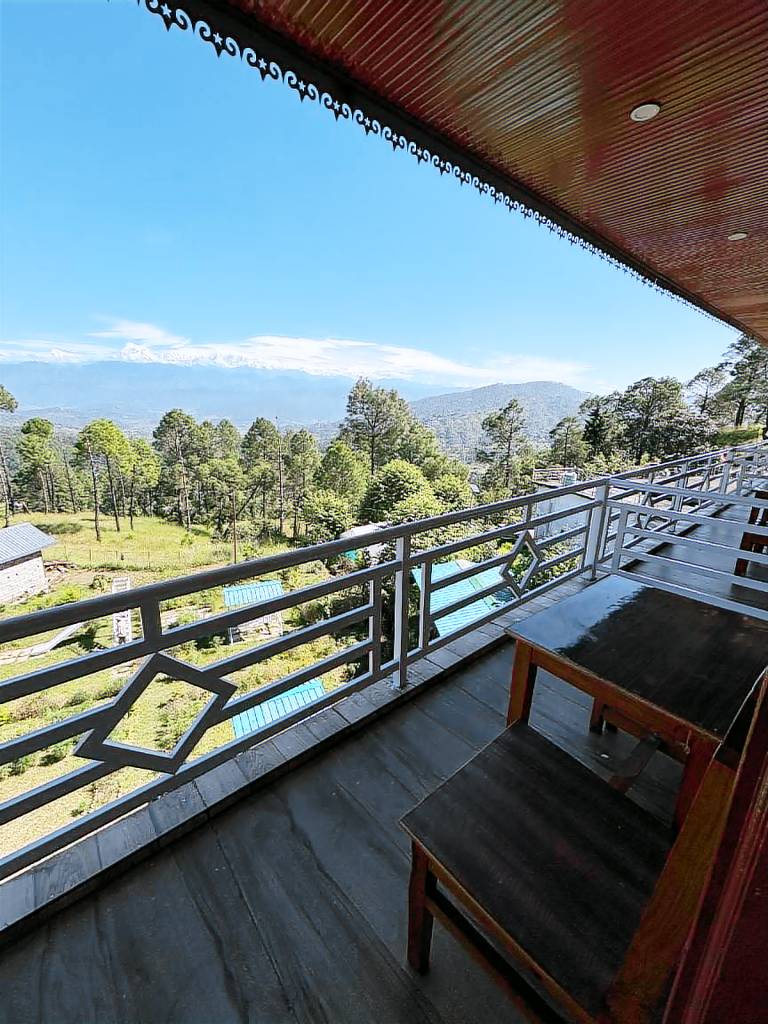 Lap of Himalayas Resort — photo 3