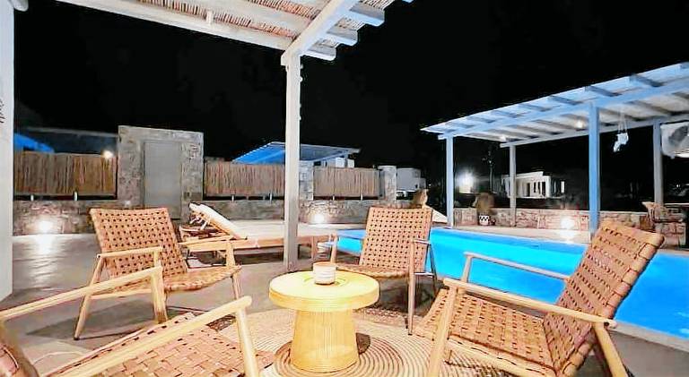 Family-friendly villa with private pool, terrace & garden | Close to the beach | Good for workation | Dogs allowed — photo 3