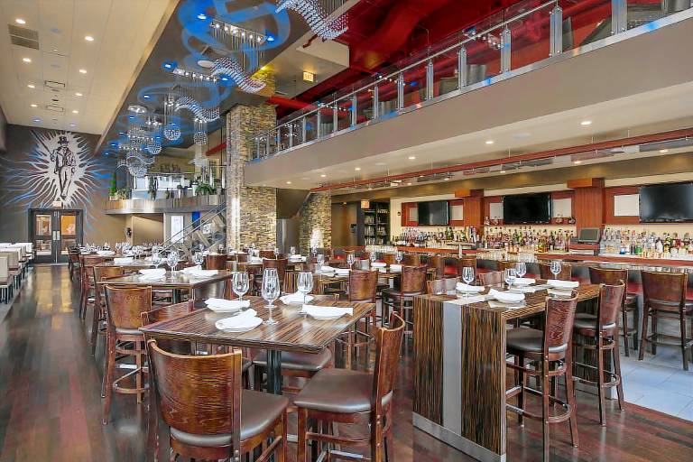Embassy Suites by Hilton Chicago Downtown Magnificent Mile in Lincoln, IL